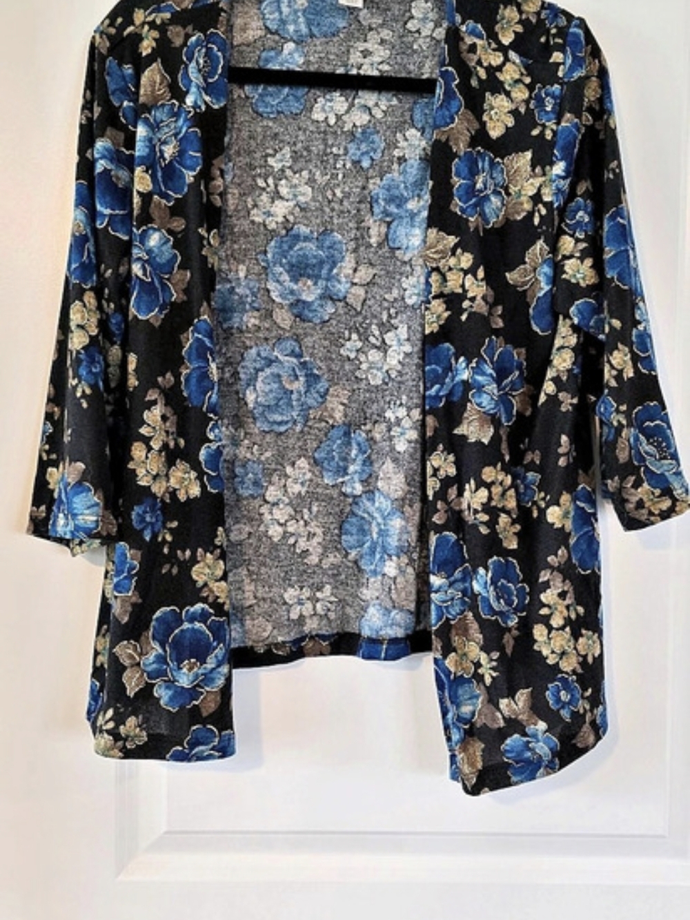 Christopher & Banks Floral Open Front Cardigan in Black & Blue